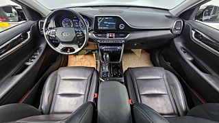 HYUNDAI GRANDEUR IG 2017