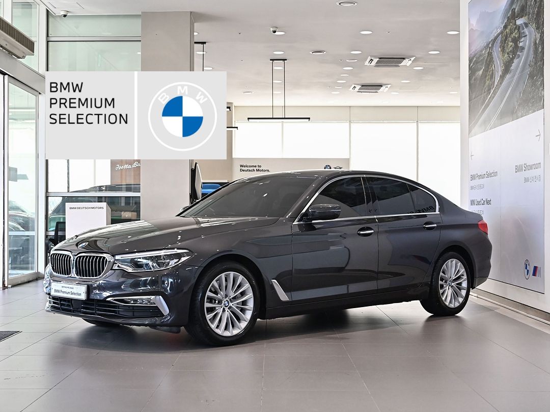 BMW 5-SERIES G30 2018