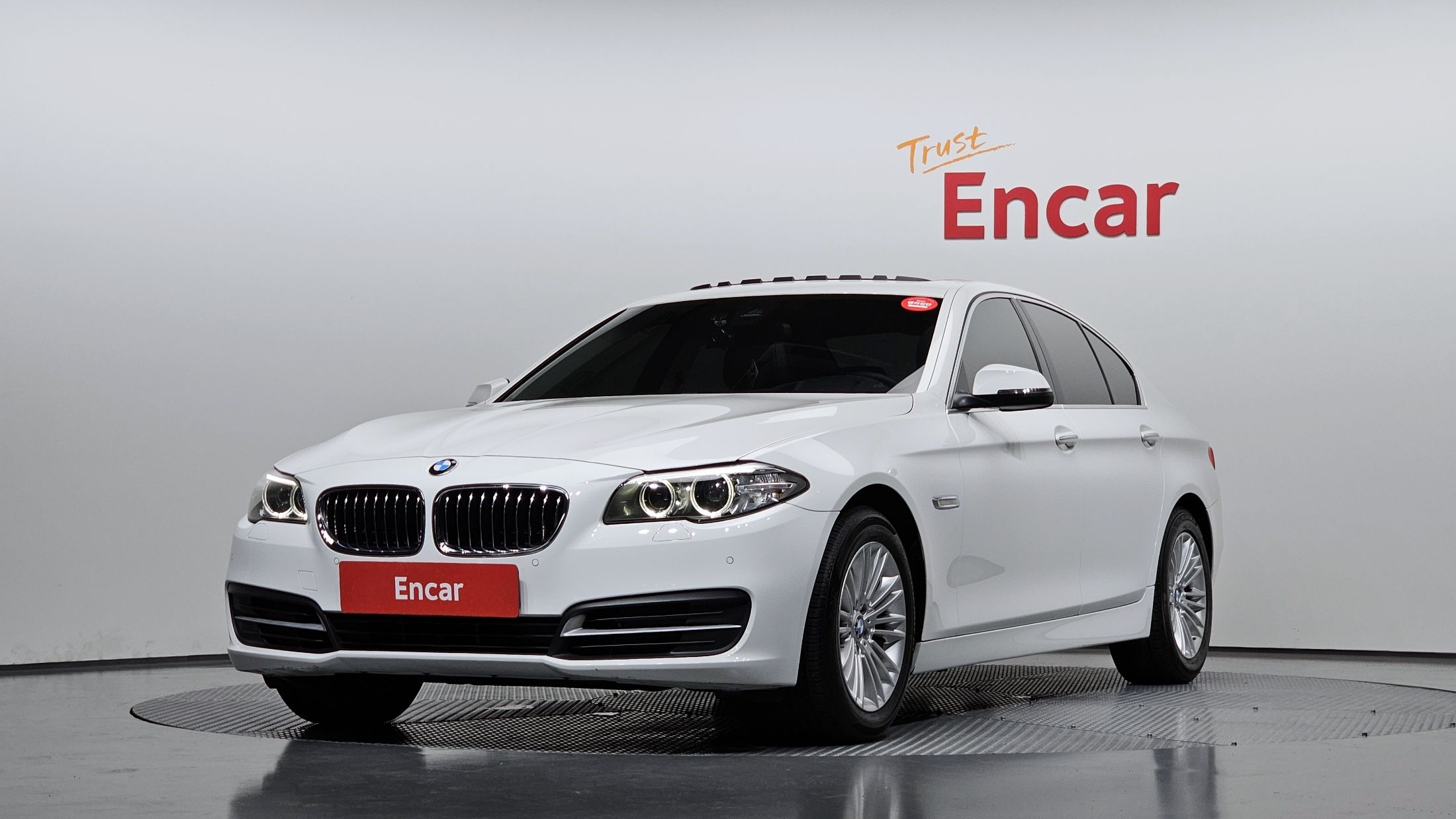 BMW 5-SERIES F10 2015