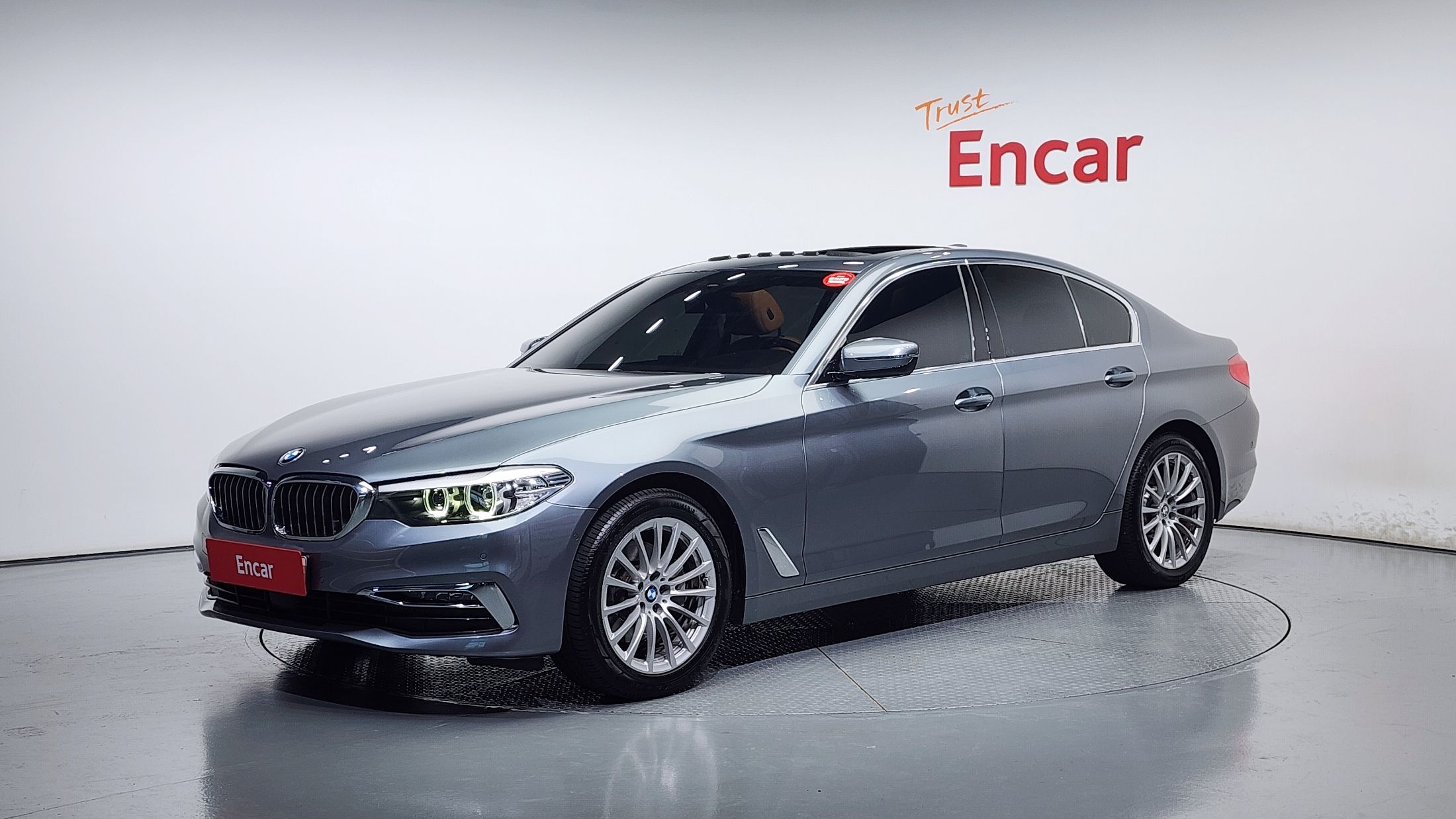 BMW 5-SERIES G30 2020