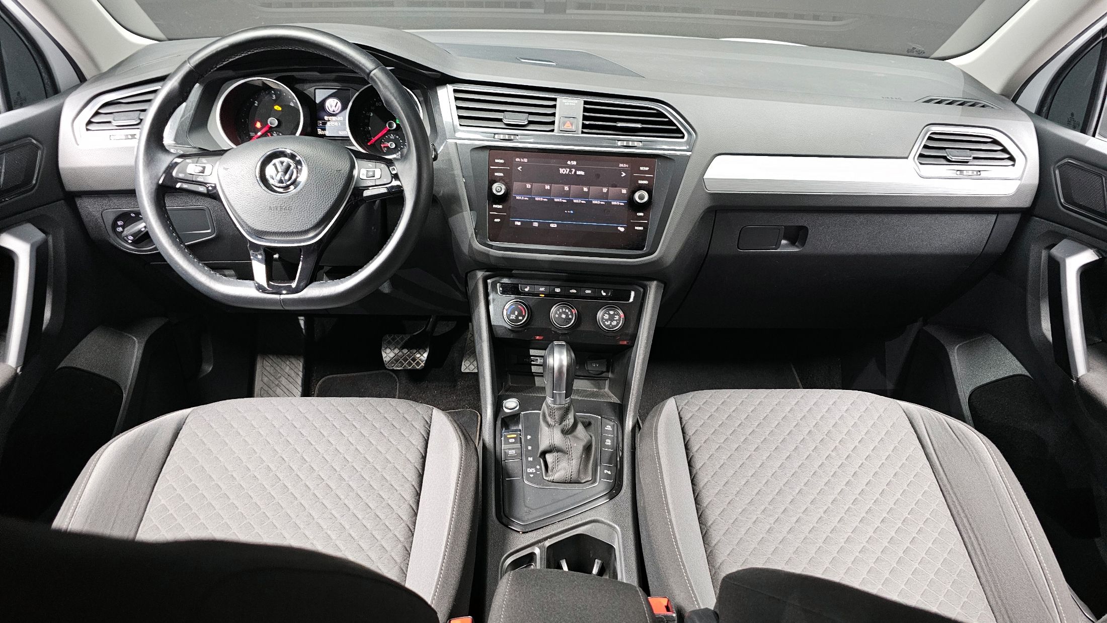 VOLKSWAGEN TIGUAN 2018