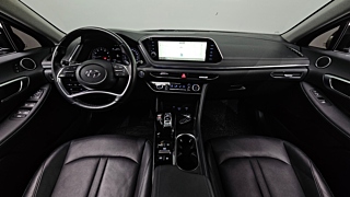 HYUNDAI SONATA DN8 2021