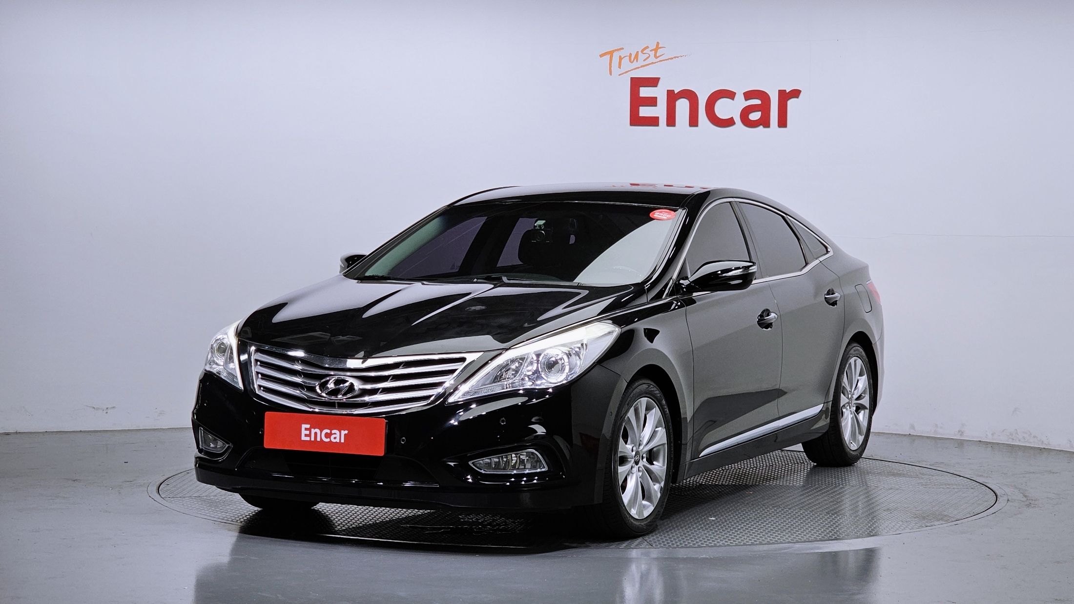 HYUNDAI GRANDEUR HG 2011