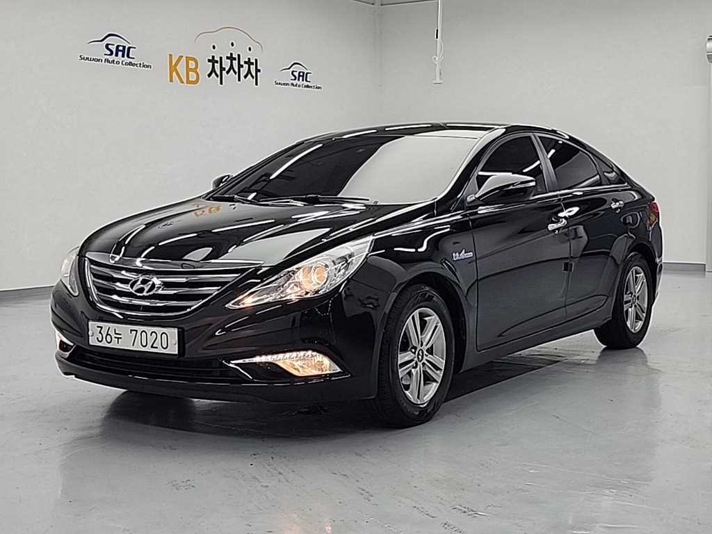 HYUNDAI SONATA THE BRILLIANT 2013