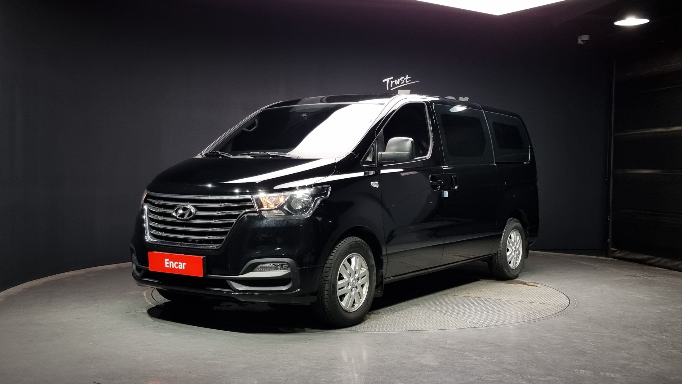 HYUNDAI STAREX GRAND 2019