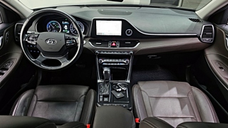 HYUNDAI GRANDEUR IG HYBRID 2017