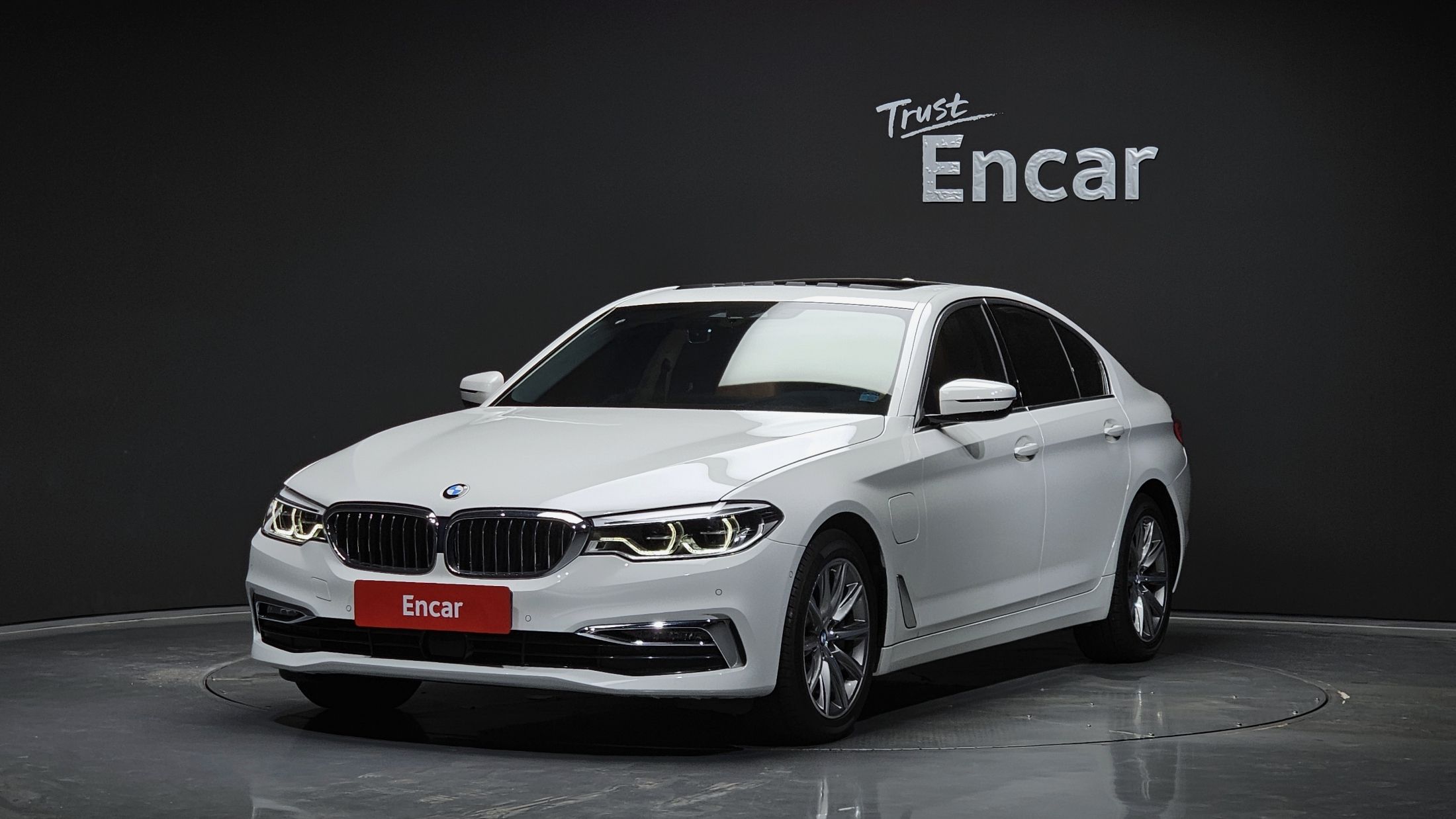 BMW 5-SERIES G30 2020