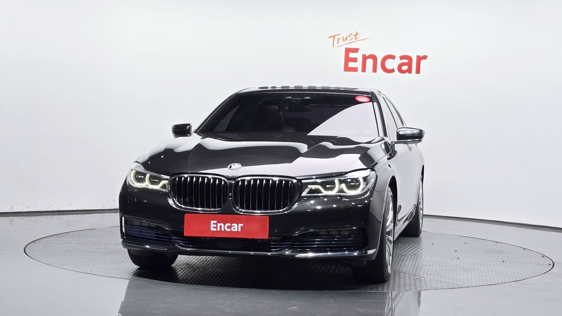 BMW 7-SERIES G11 2015