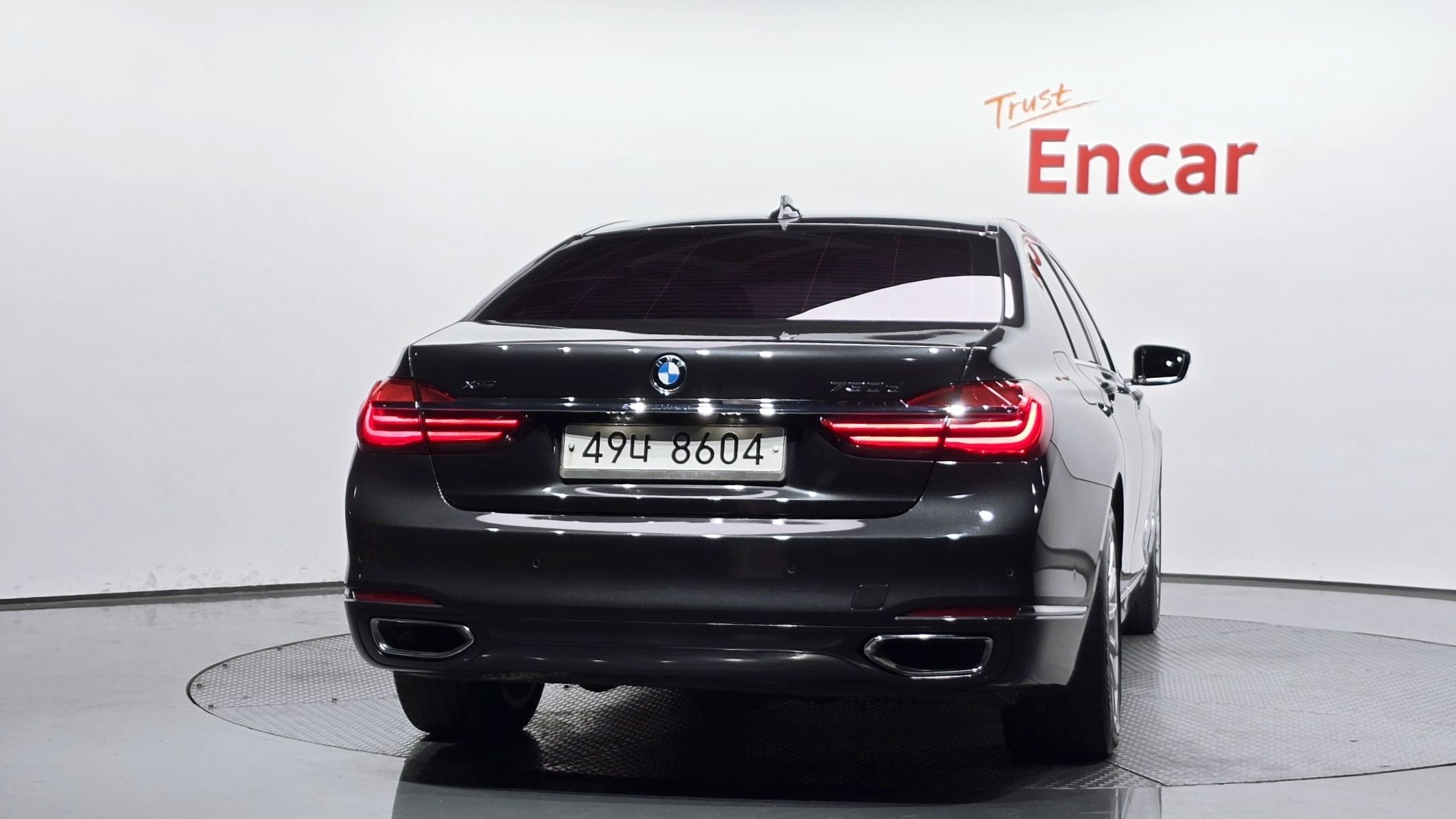 BMW 7-SERIES G11 2015