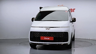 HYUNDAI STARIA 2023