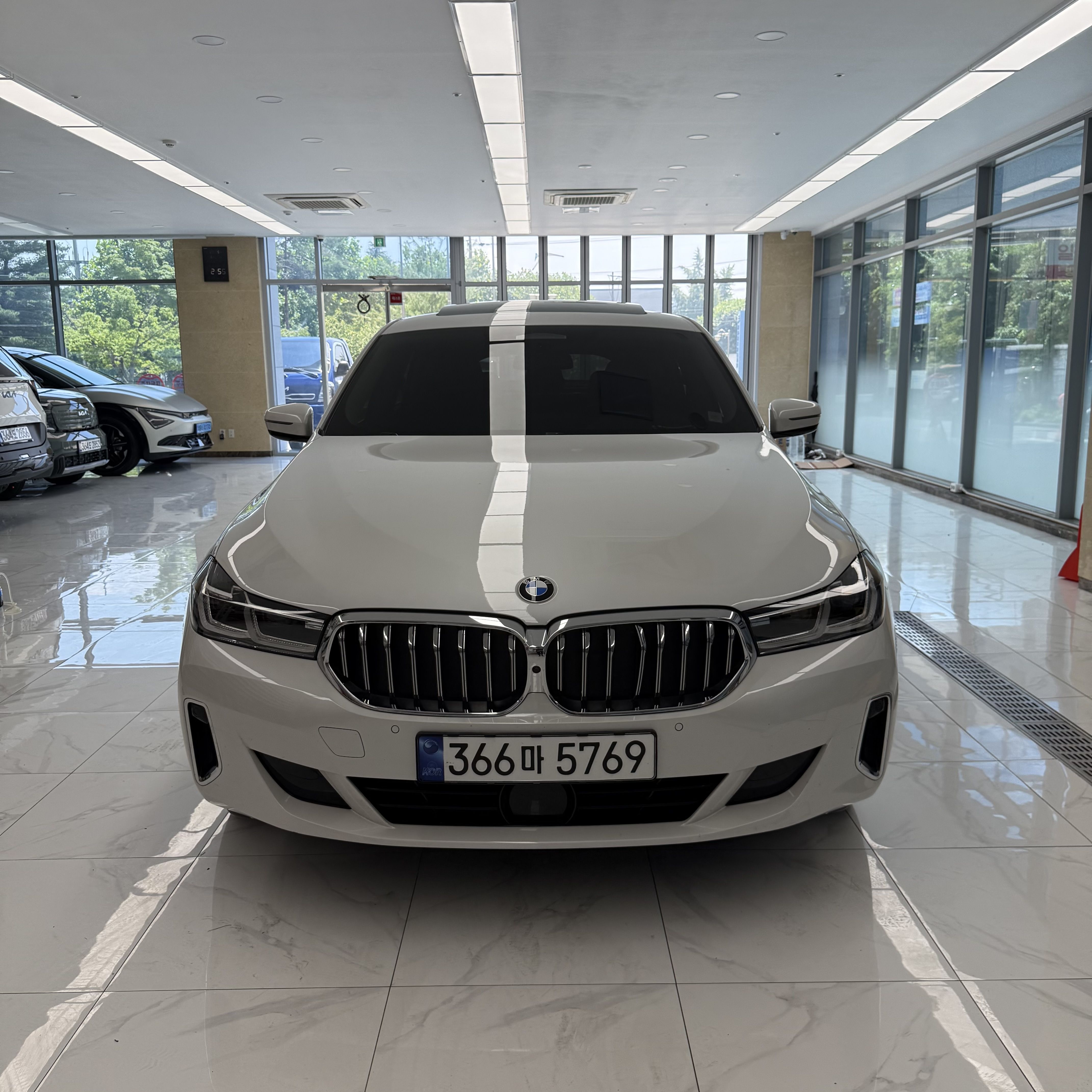 BMW 6-SERIES GT G32 2023