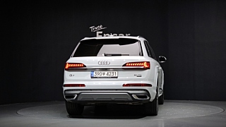 AUDI Q7 4M 2020
