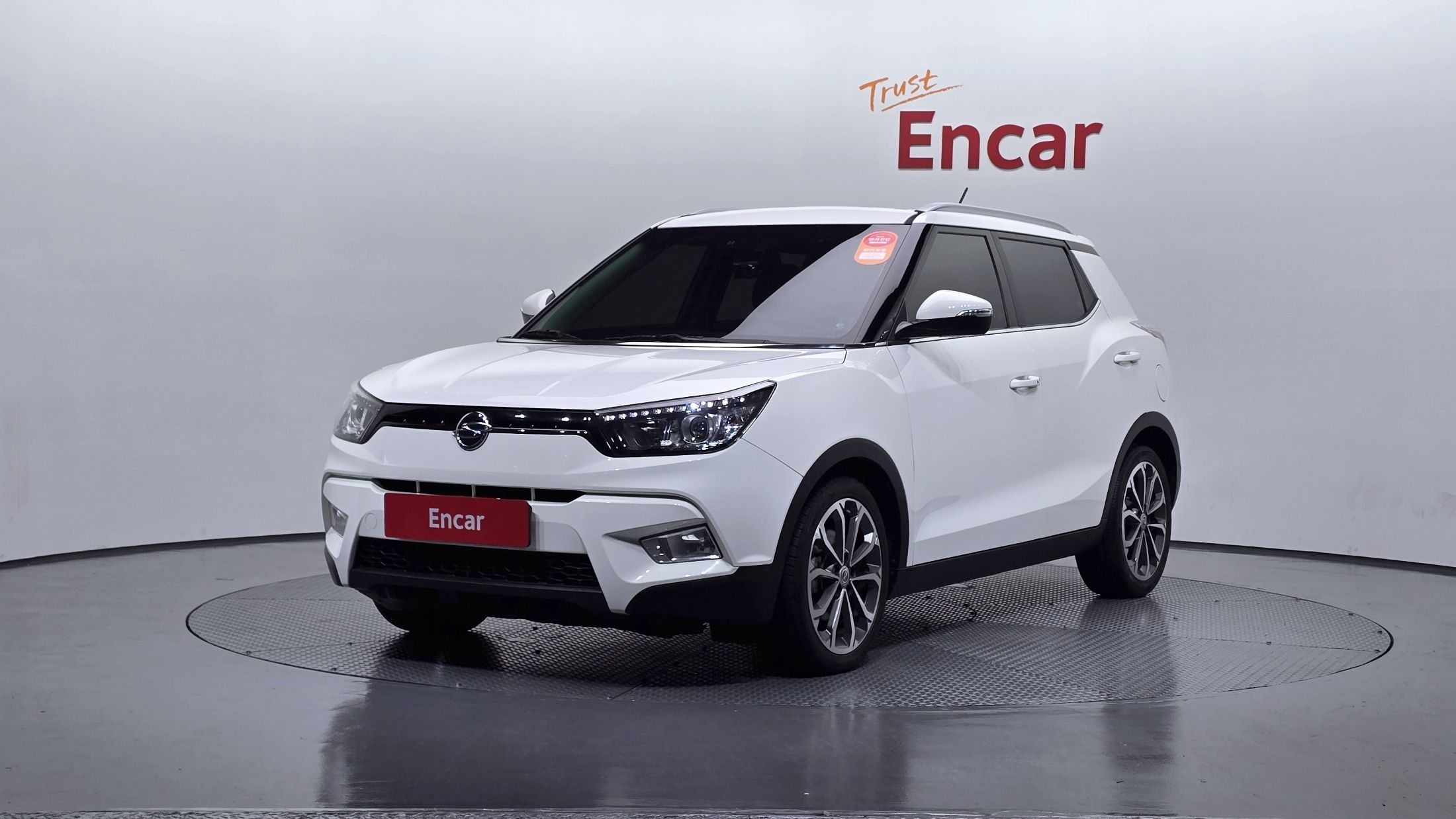 SSANGYONG TIVOLI 2016