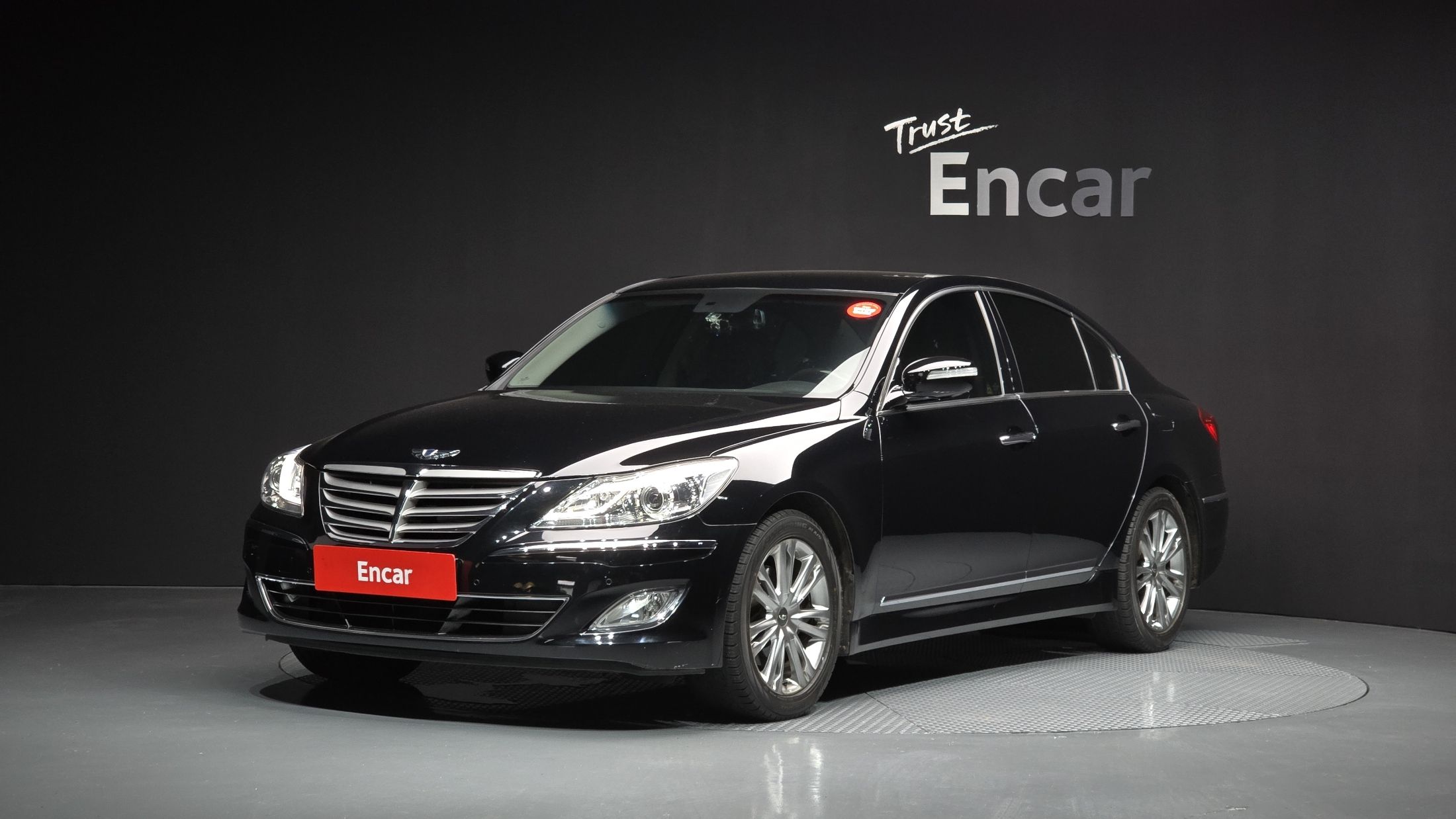 HYUNDAI GENESIS 2011
