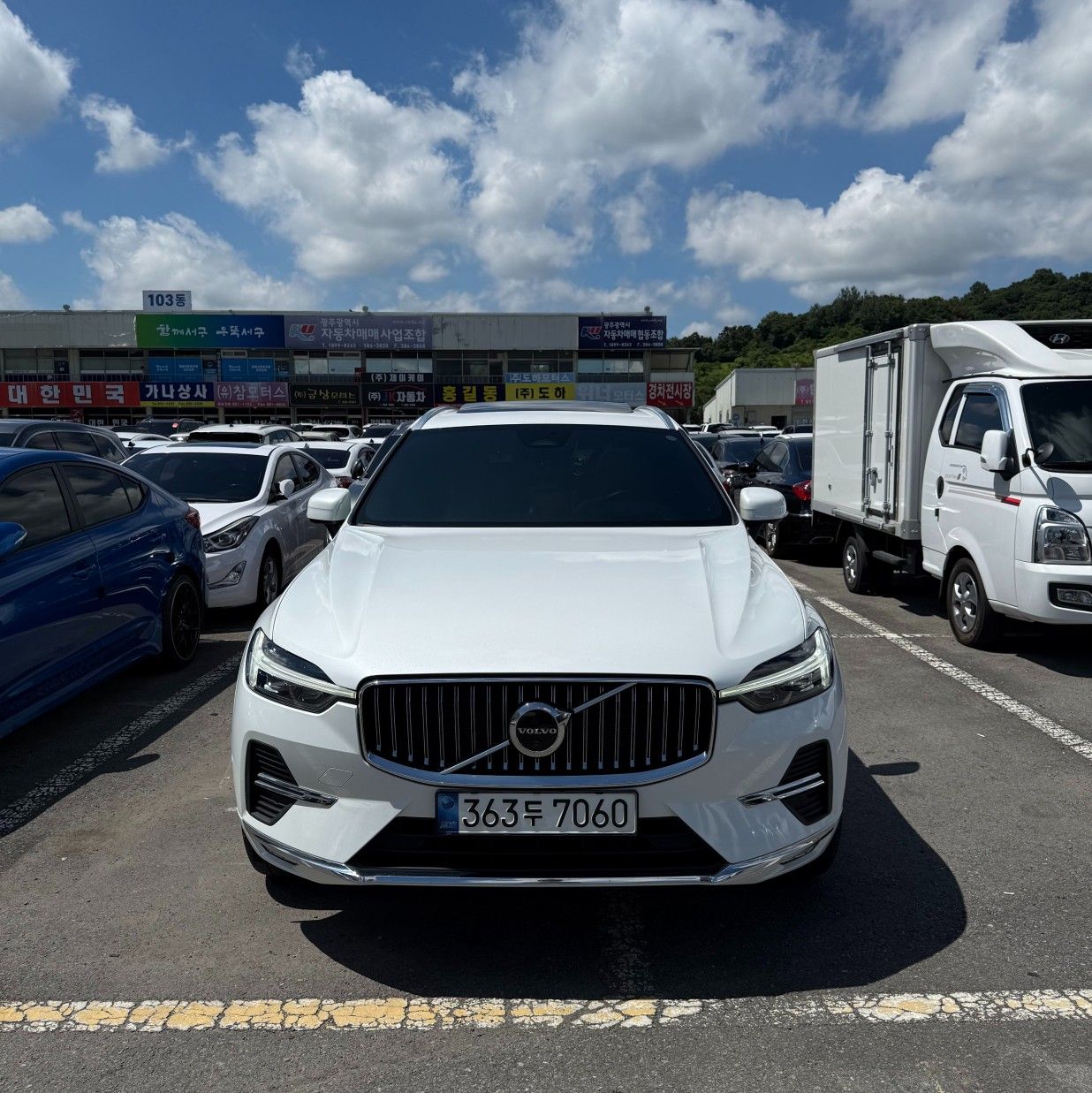 VOLVO XC60 2021