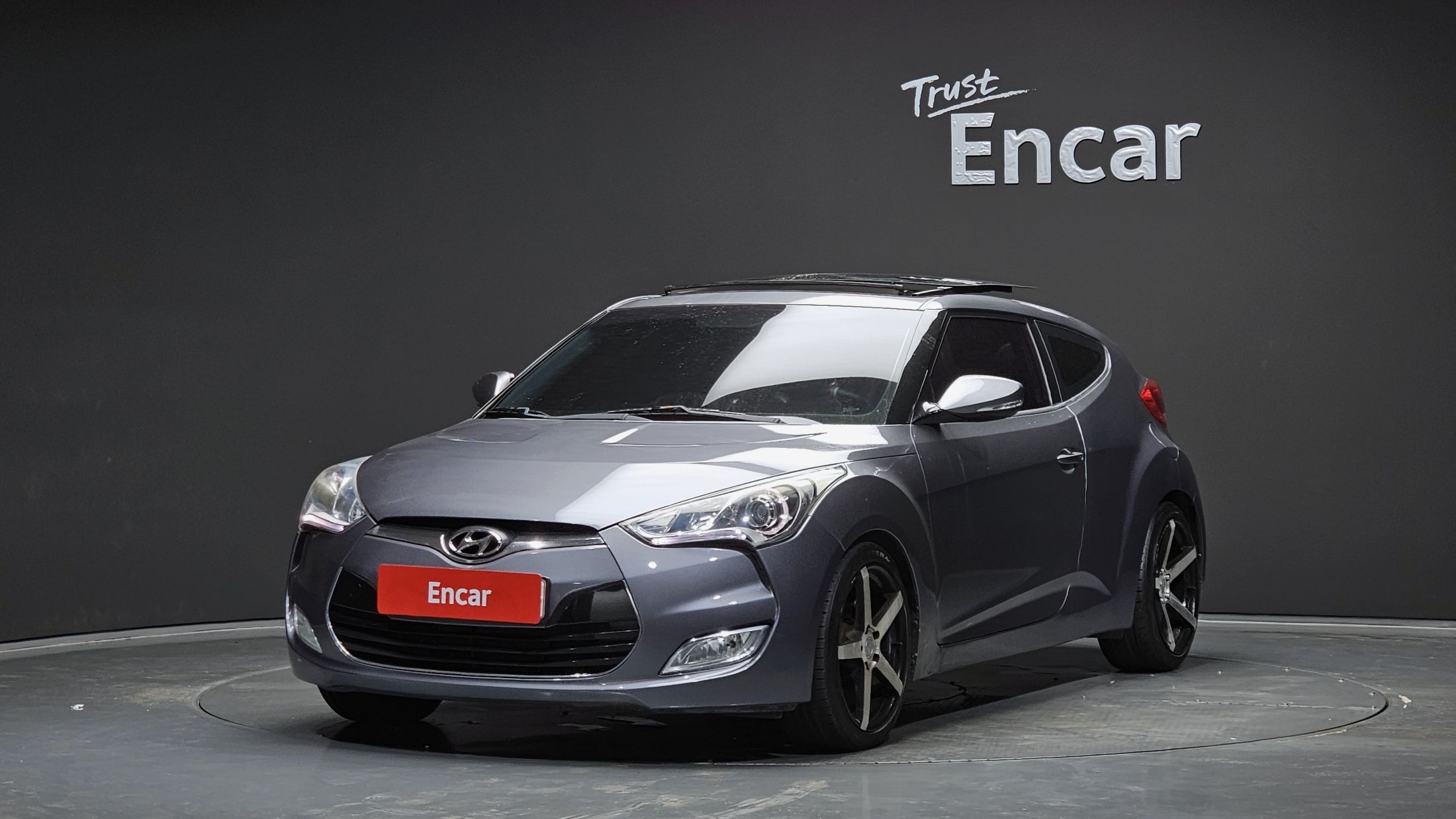HYUNDAI VELOSTER 2011