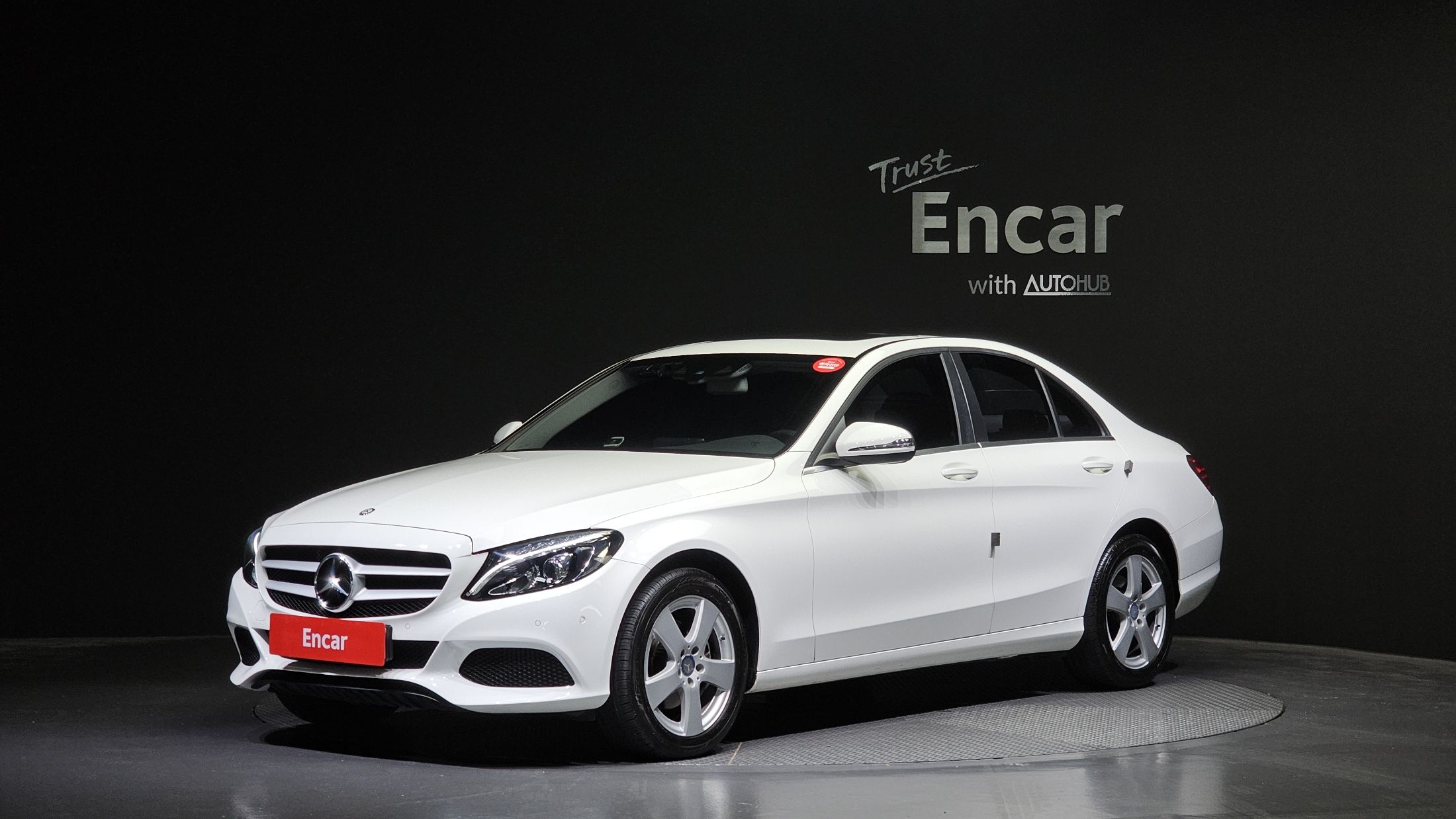 MERCEDES BENZ C-CLASS W205 2016