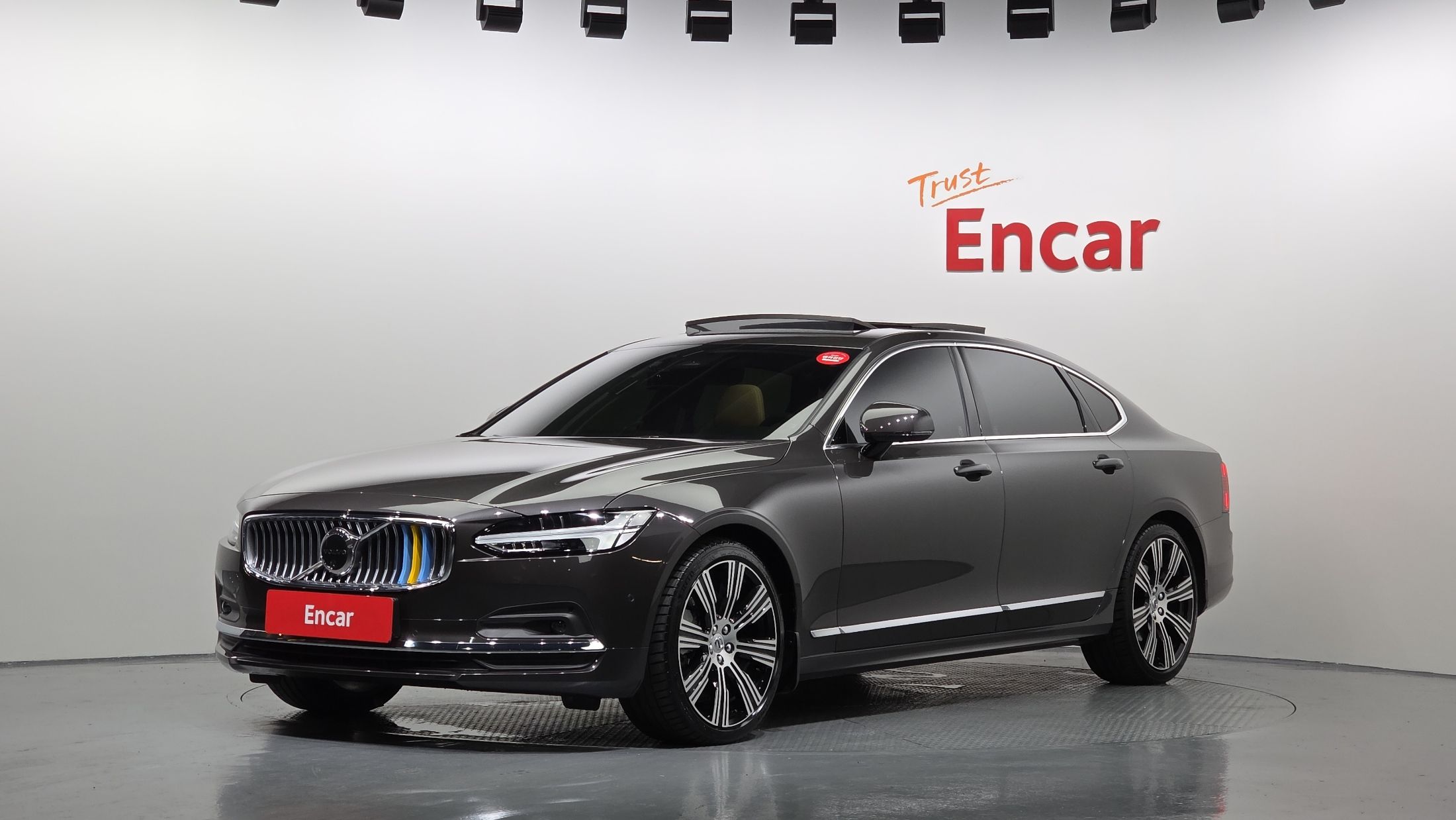 VOLVO S90 2024