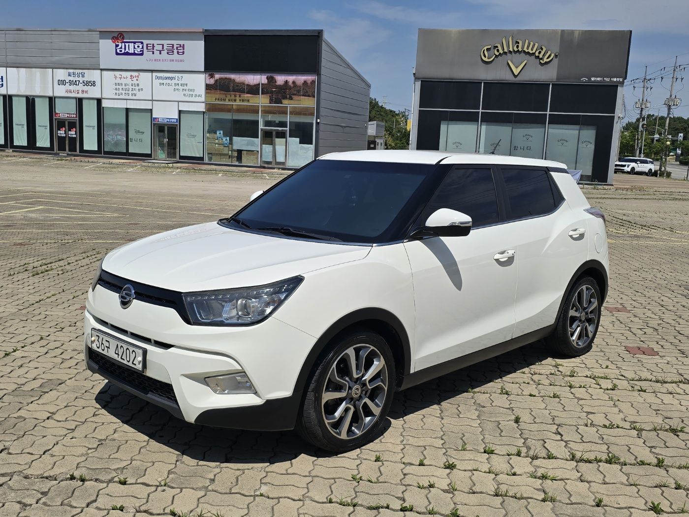SSANGYONG TIVOLI 2015