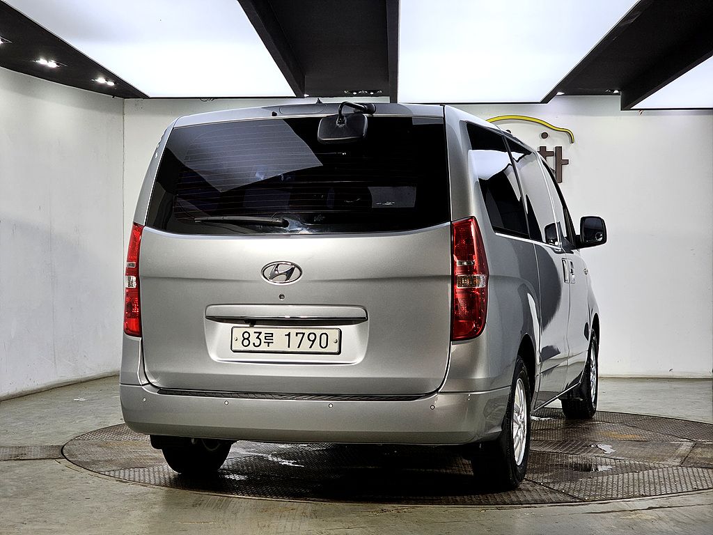 HYUNDAI STAREX GRAND 2019