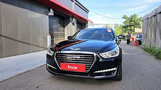 GENESIS EQ900 2016