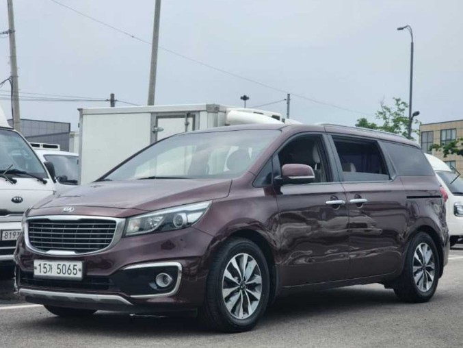 KIA CARNIVAL 2014