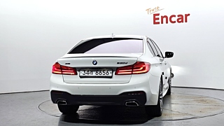 BMW 5-SERIES G30 2017