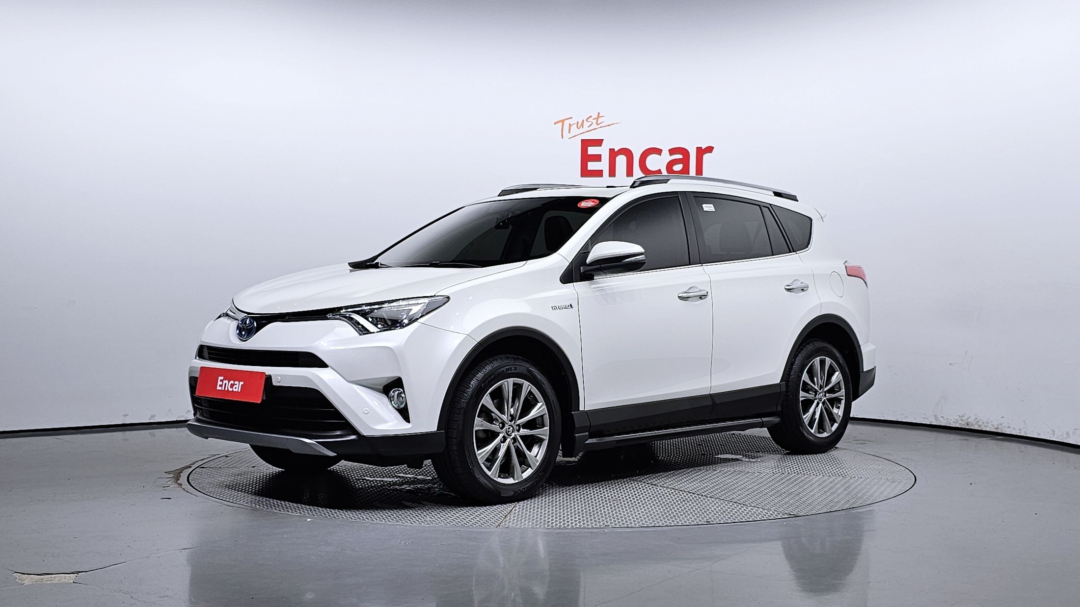 TOYOTA RAV4 2018