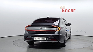 HYUNDAI SONATA HYBRID DN8 2021