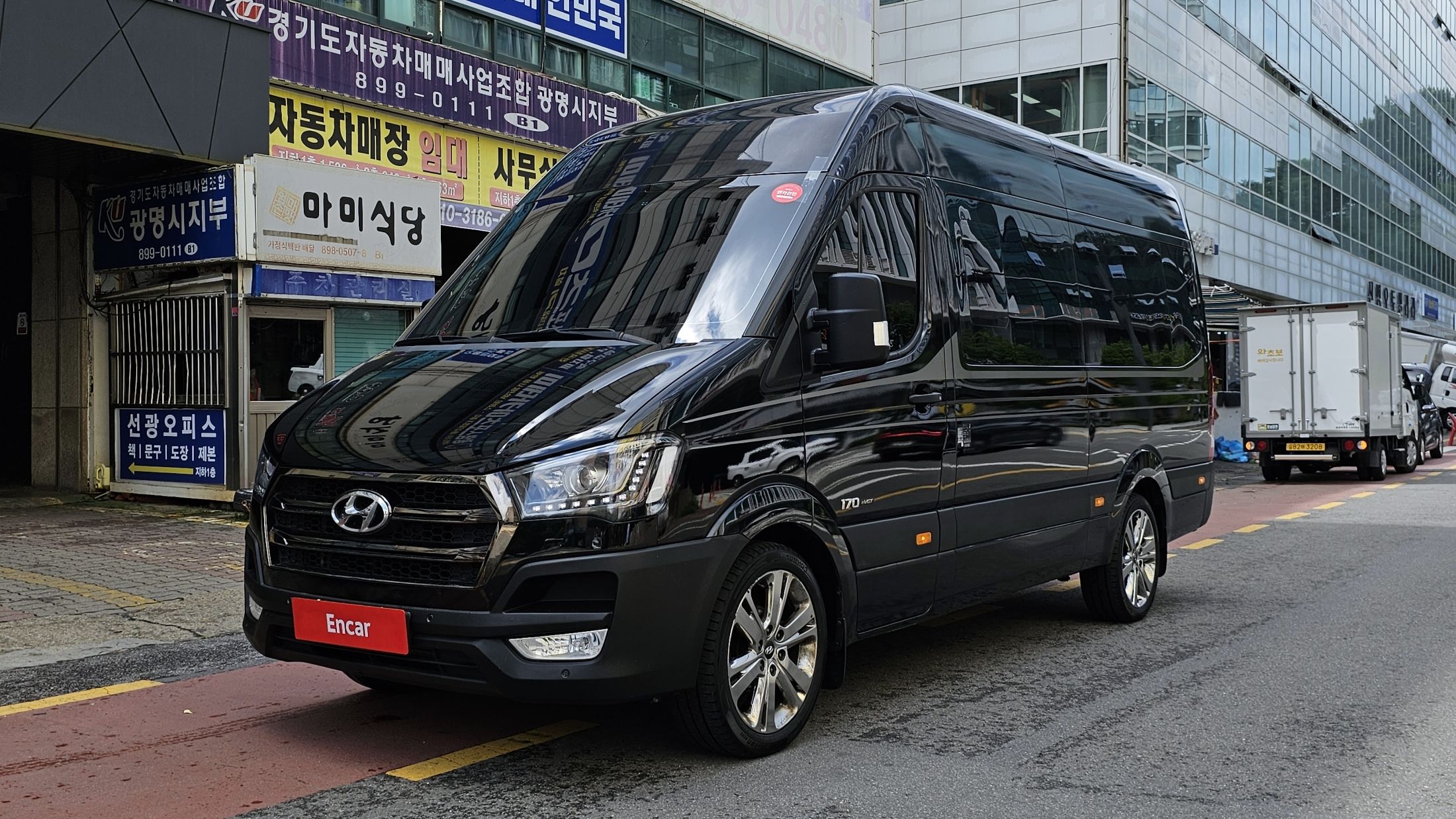 HYUNDAI SOLATI 2019