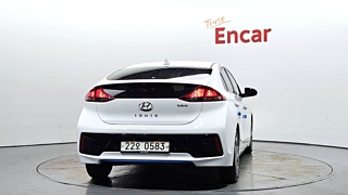 HYUNDAI IONIQ HYBRID 2016