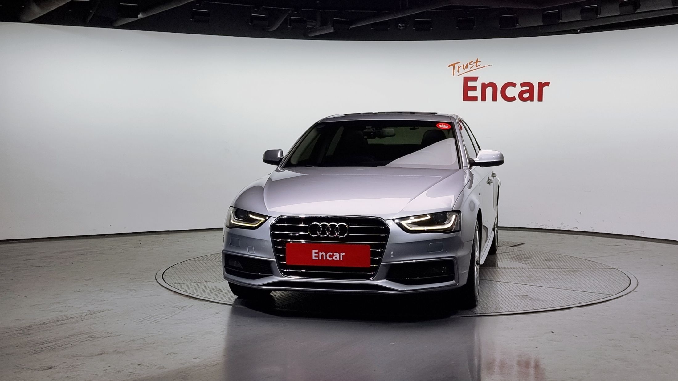 AUDI A4 2016