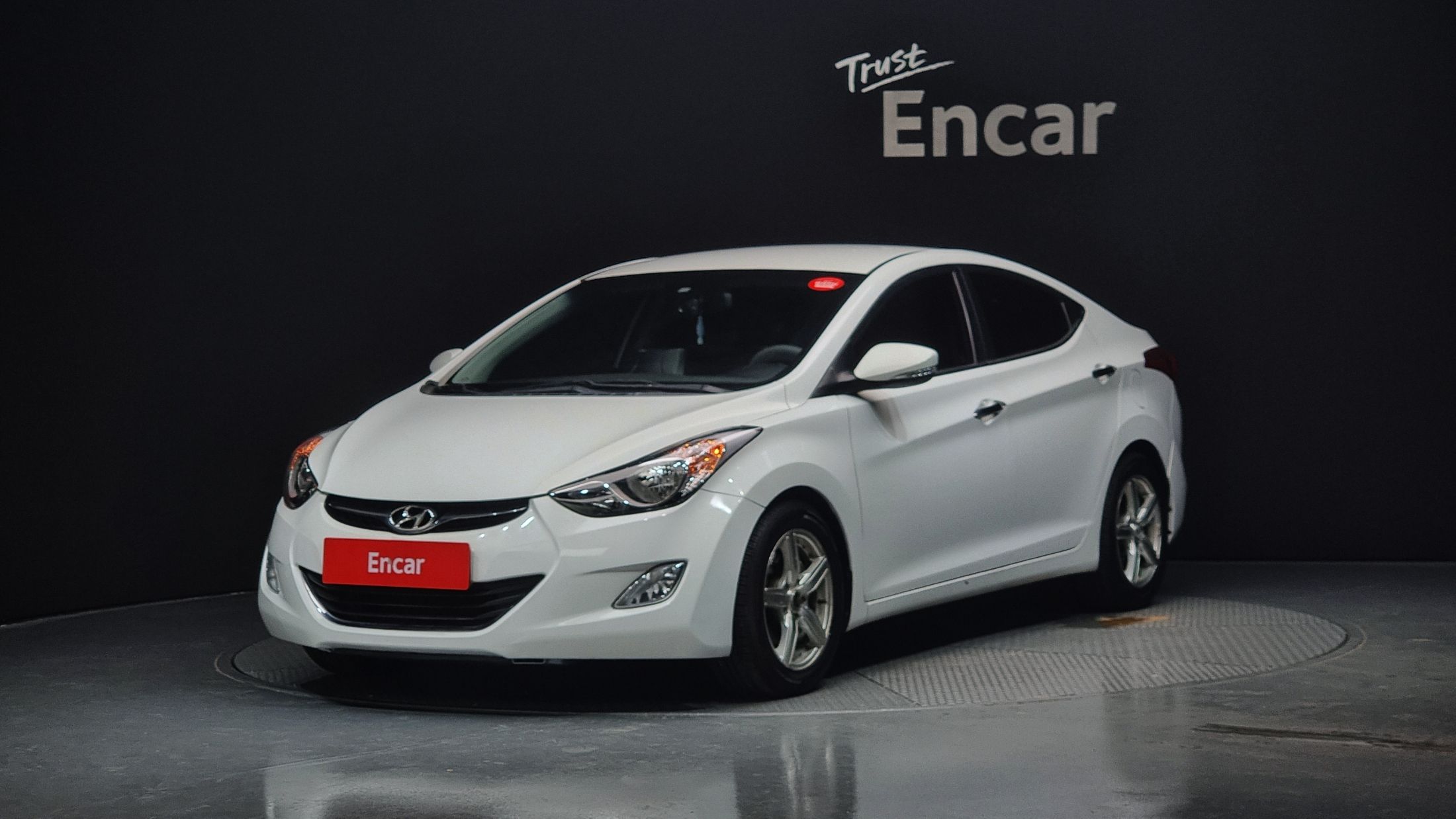 HYUNDAI AVANTE MD 2011