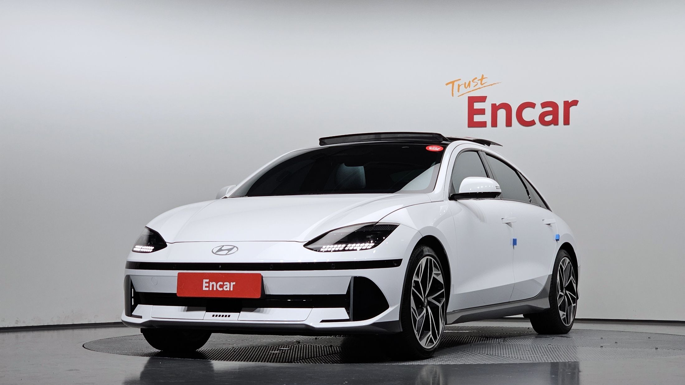 HYUNDAI IONIQ6 2022