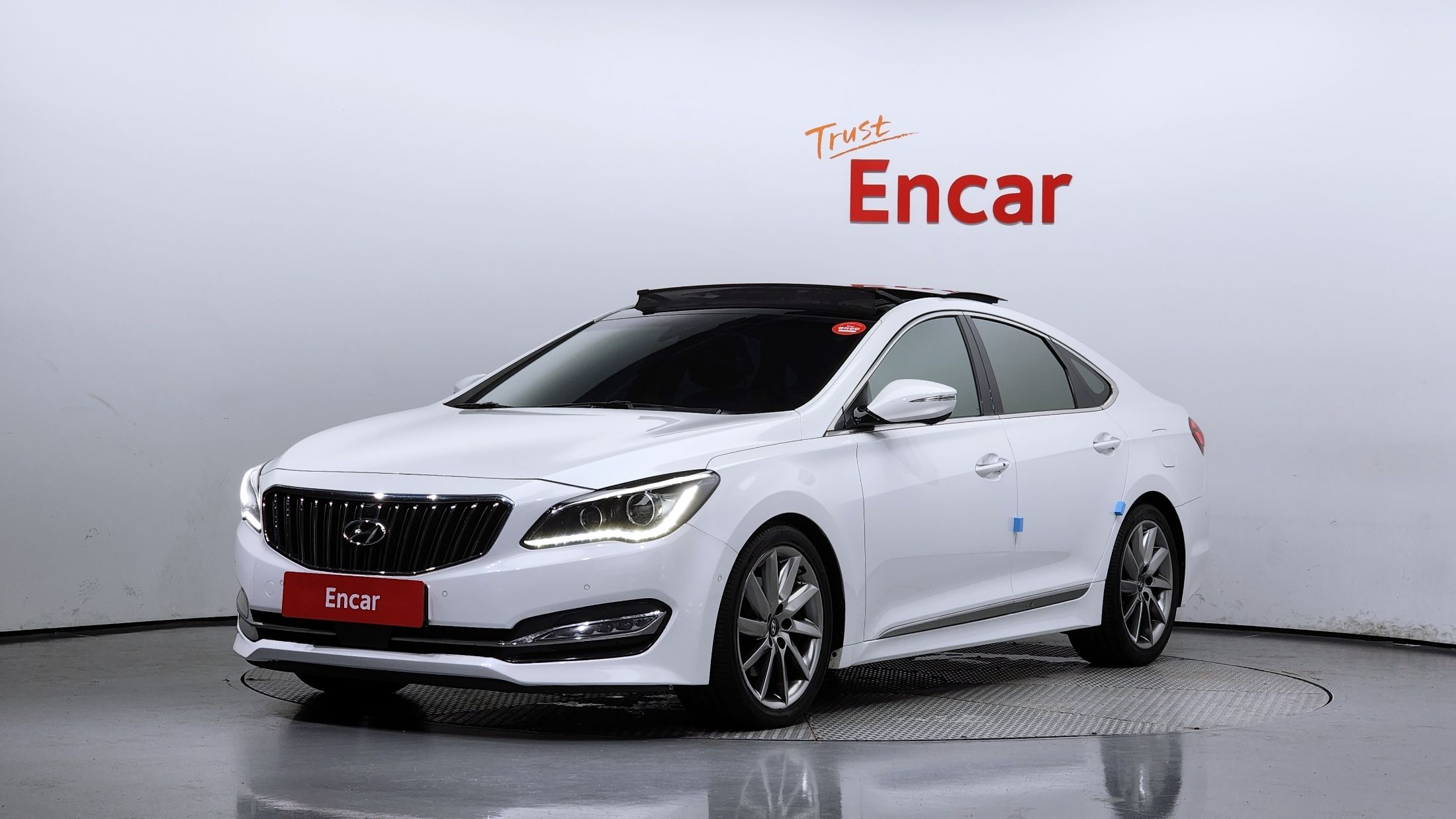 HYUNDAI ASLAN 2014