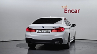 BMW 5-SERIES G30 2017