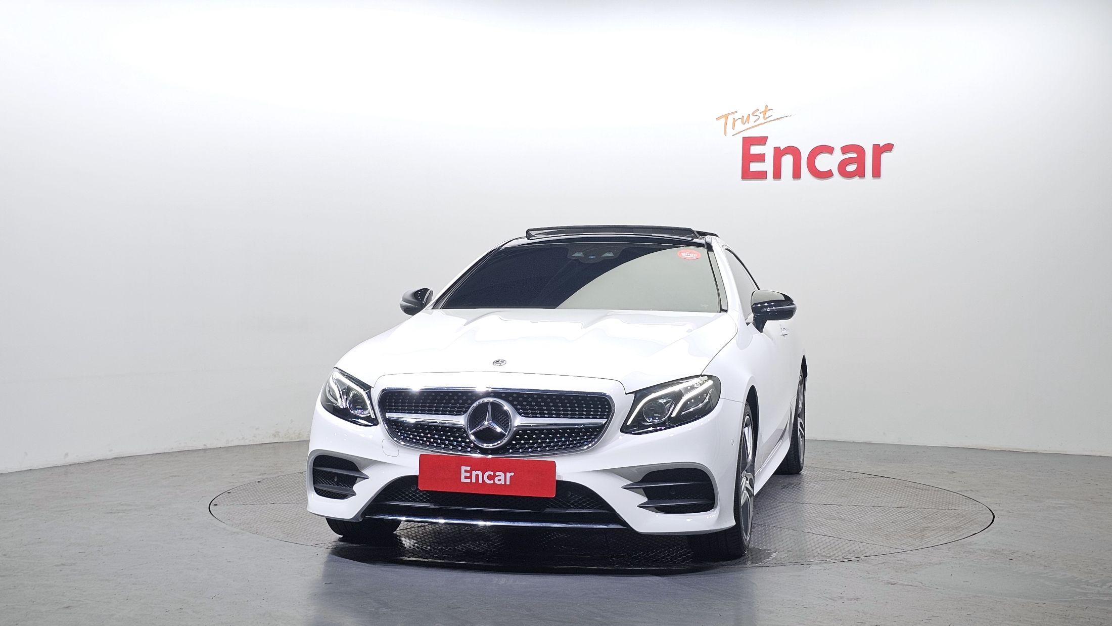 MERCEDES BENZ E-CLASS W213 2018