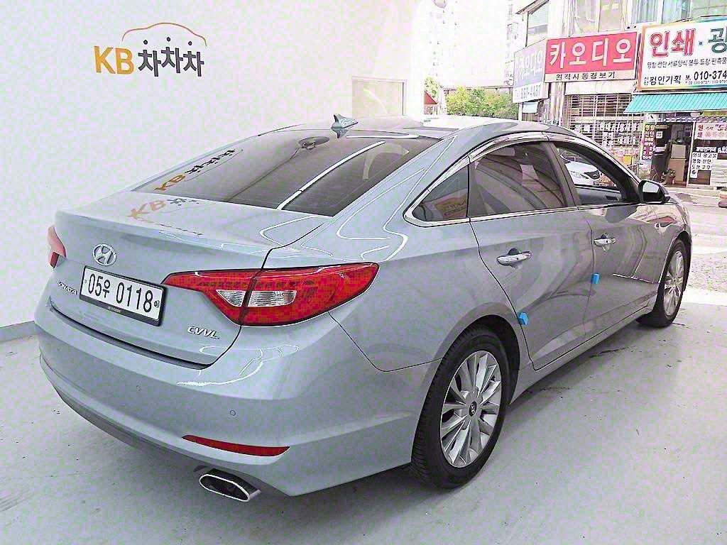 HYUNDAI SONATA LF 2015