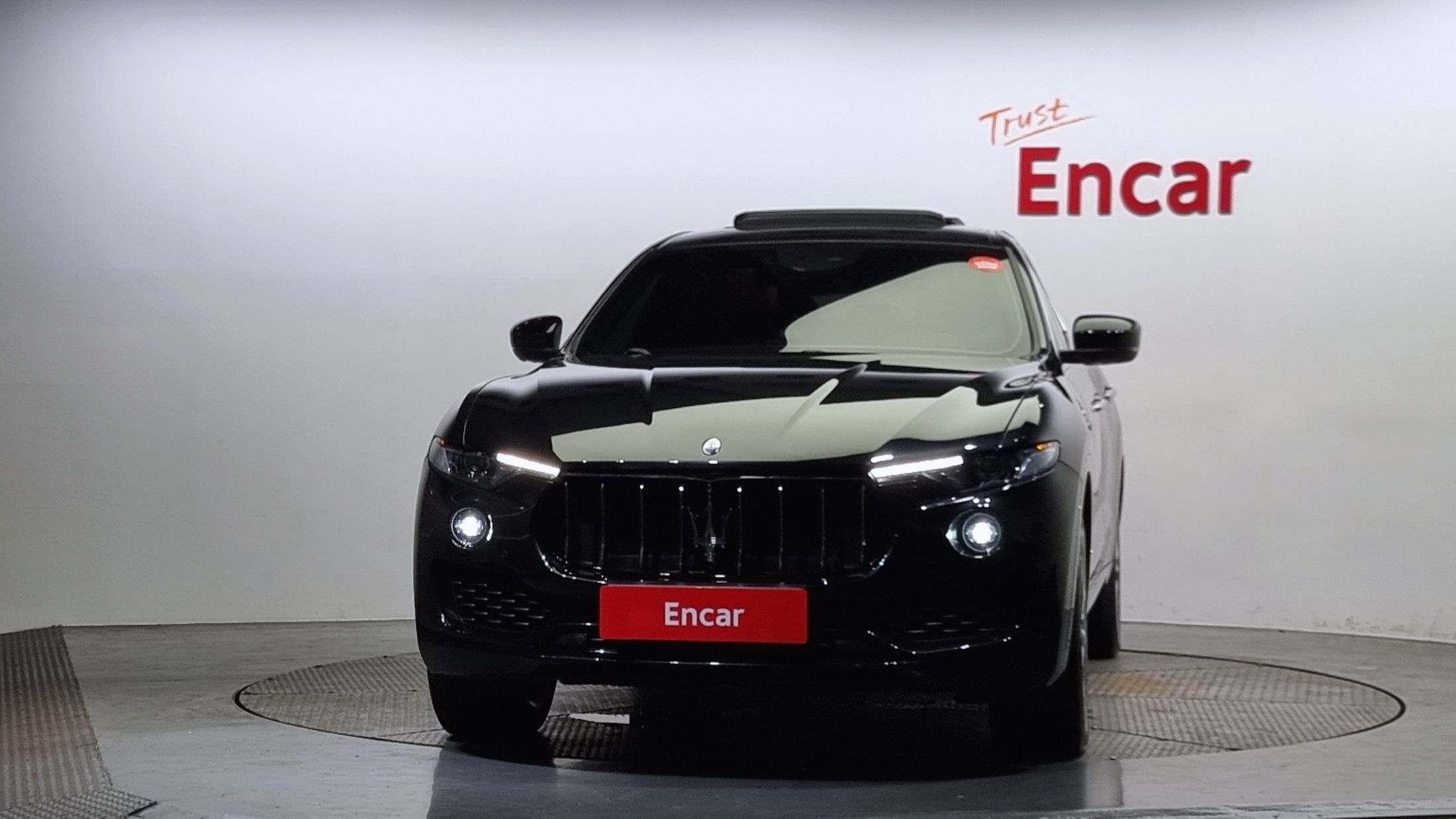 MASERATI LEVANTE 2018