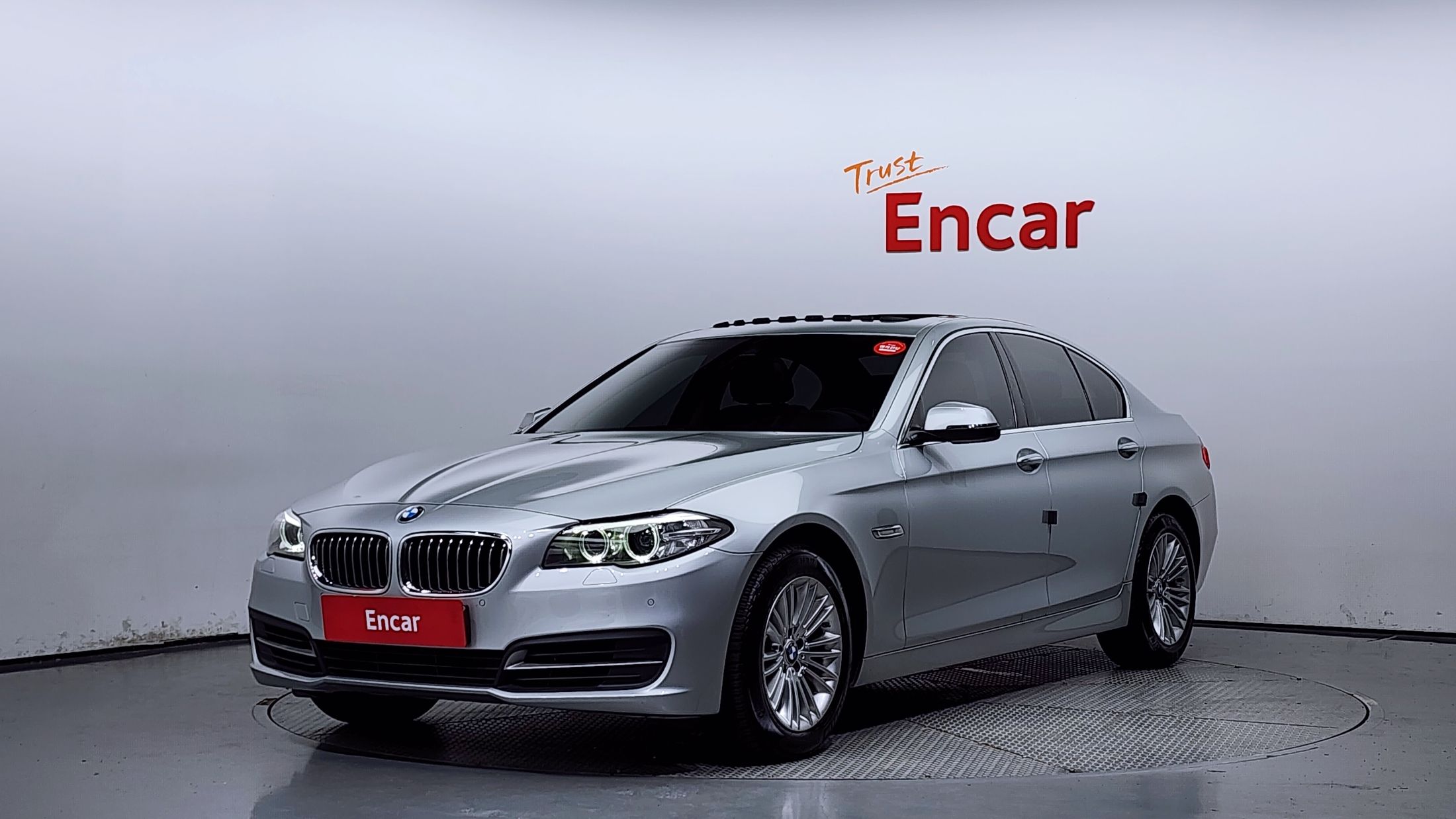 BMW 5-SERIES F10 2014