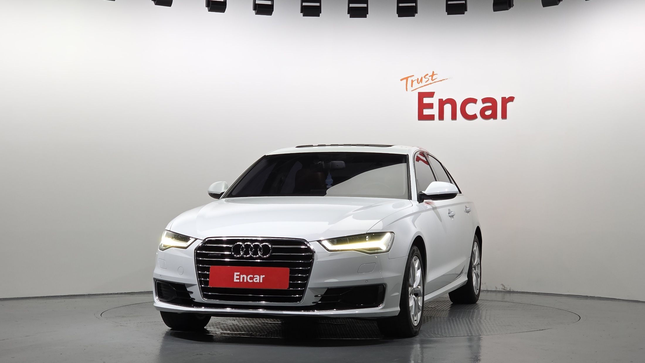 AUDI A6 2016