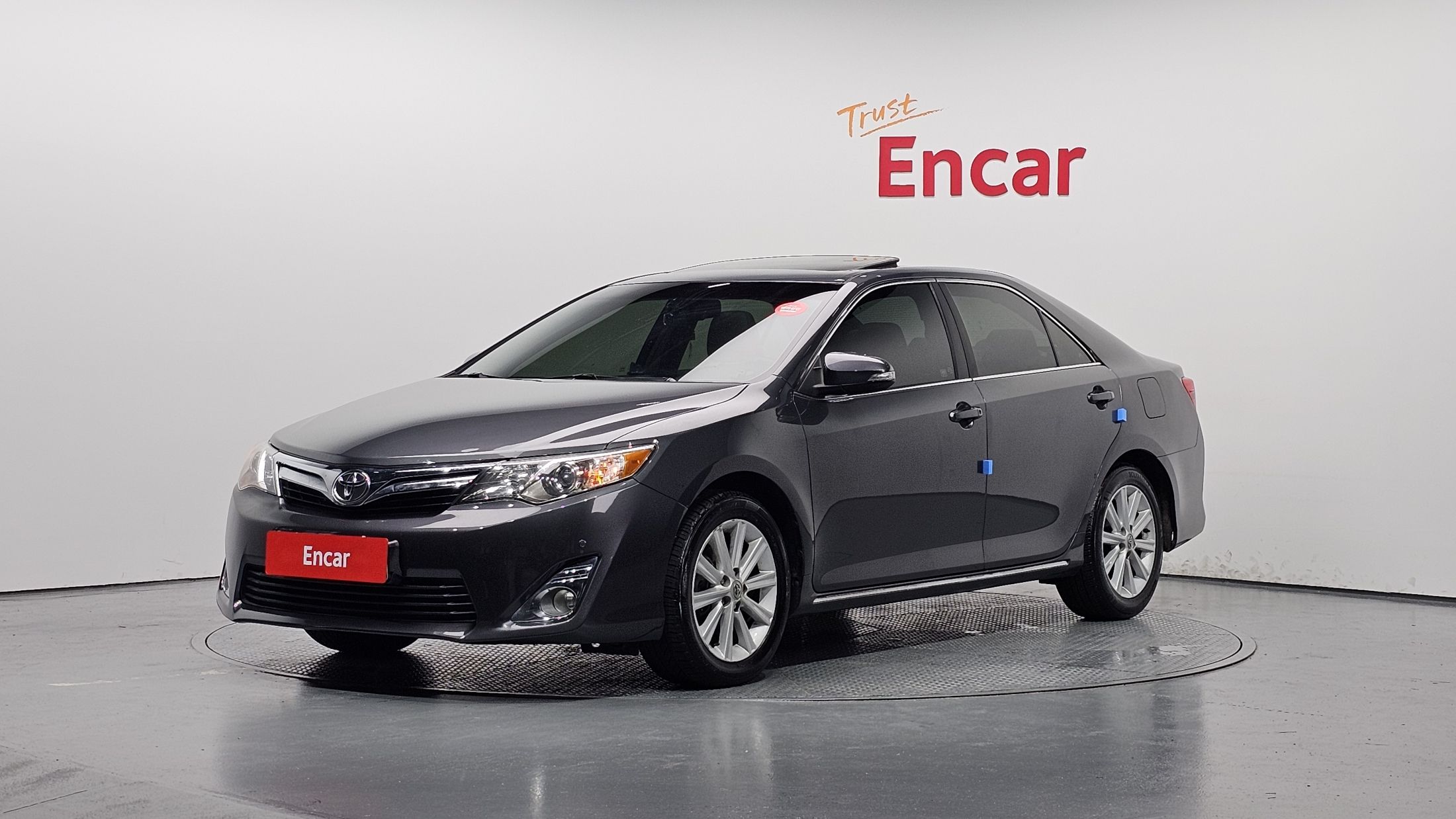 TOYOTA CAMRY 2012