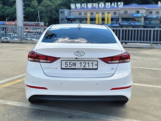 HYUNDAI AVANTE AD 2017