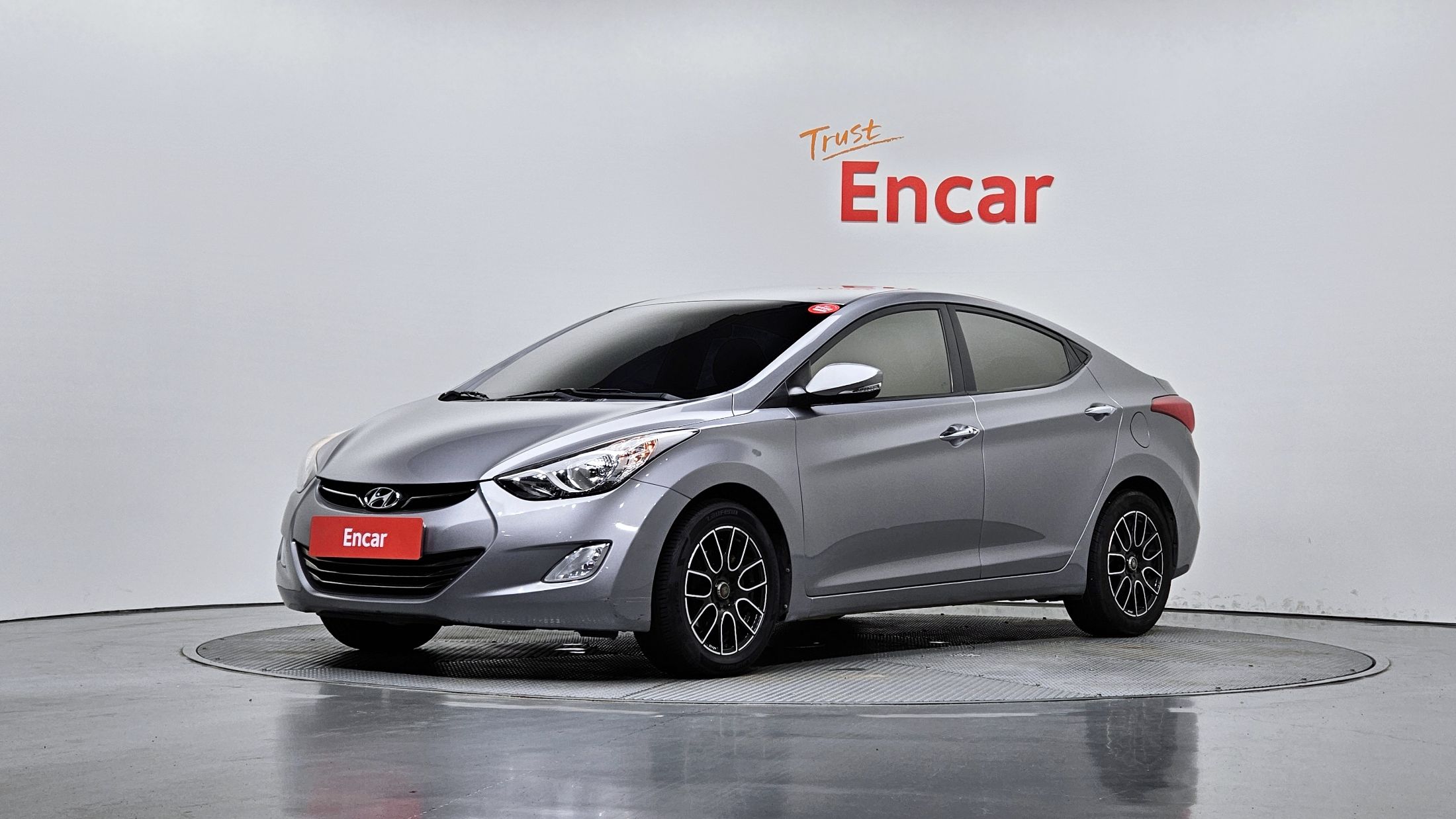 HYUNDAI AVANTE MD 2012