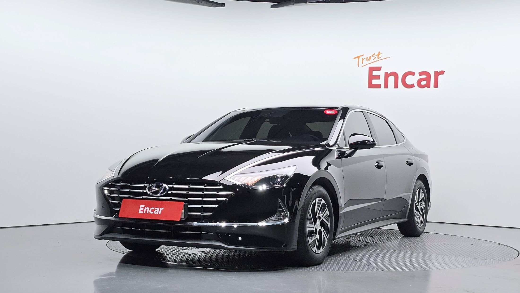 HYUNDAI SONATA HYBRID DN8