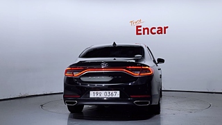HYUNDAI GRANDEUR IG 2016