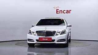 MERCEDES BENZ E-CLASS W212 2012