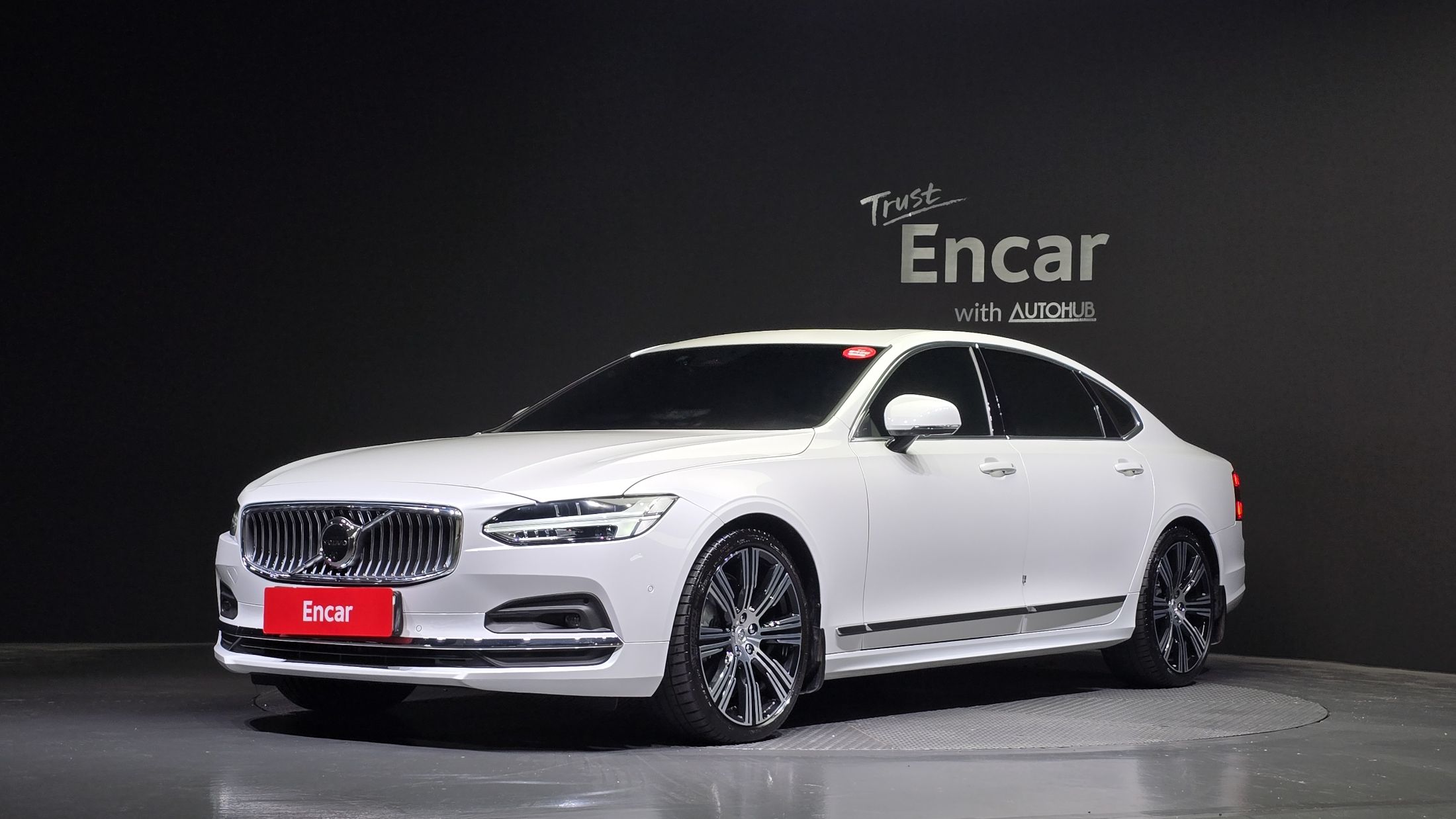 VOLVO S90 2024