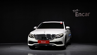 MERCEDES BENZ E-CLASS W213 2020