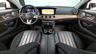 MERCEDES BENZ E-CLASS W213 2020